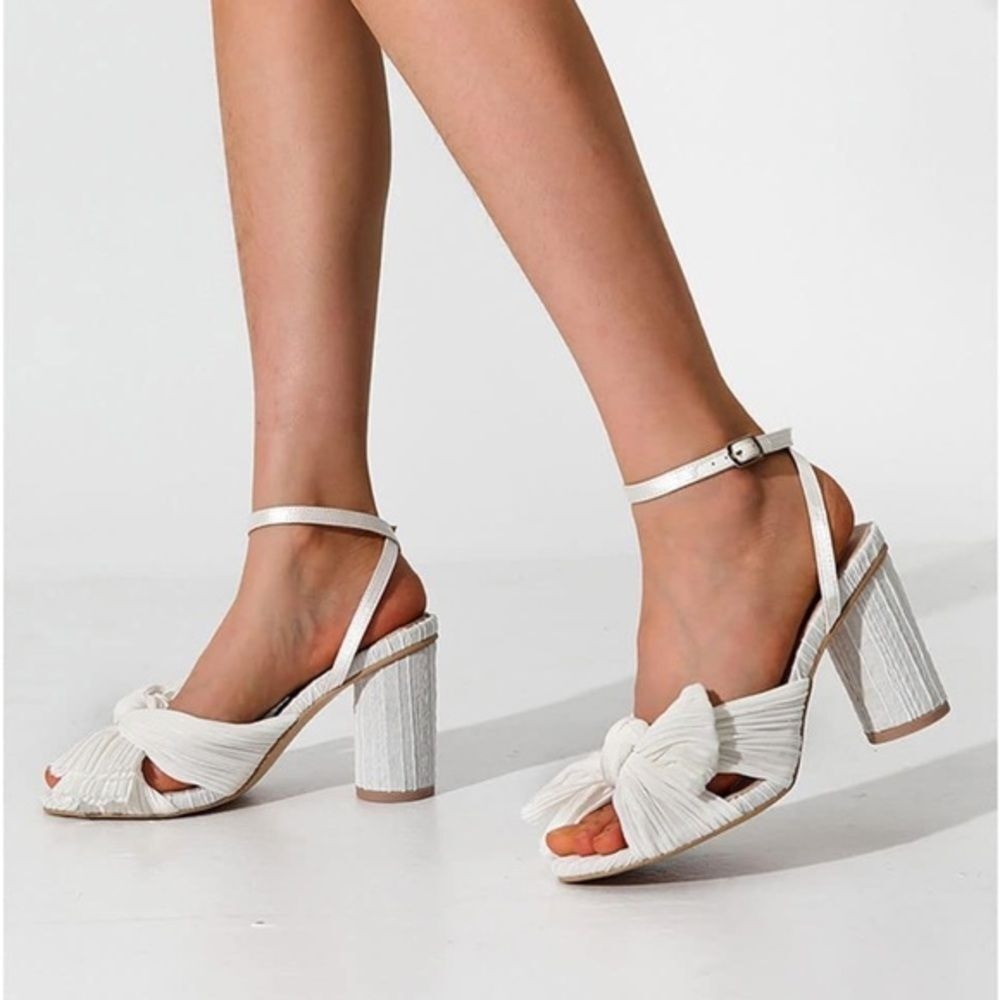 White Pleated Bow Block Heel Sandals – Bridal & Wedding Heels Size 7.5